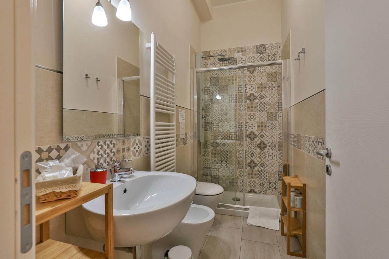 Bed and Breakfast Residenza Eleonora à Salernes Extérieur photo